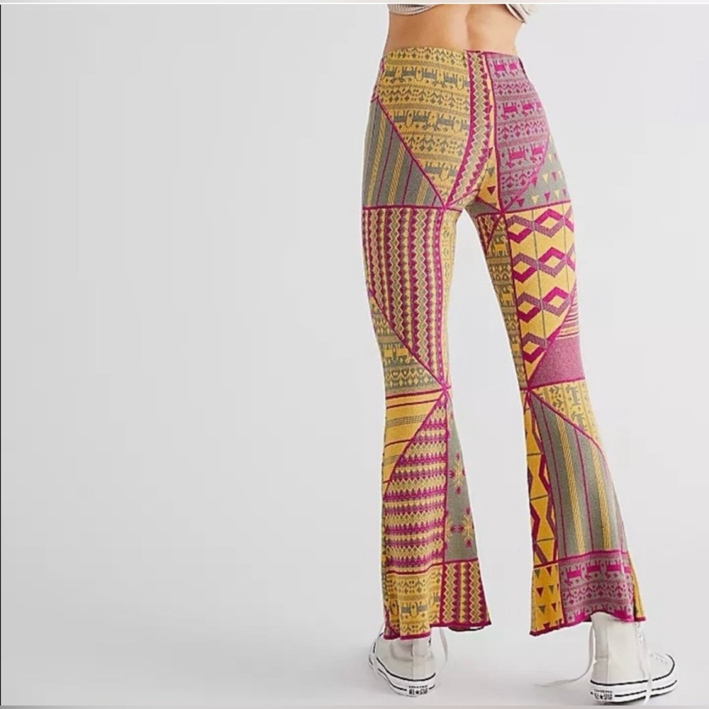 134. NWT Free People Kaleidoscope Sweater Flare Pants - Picture 4 of 5